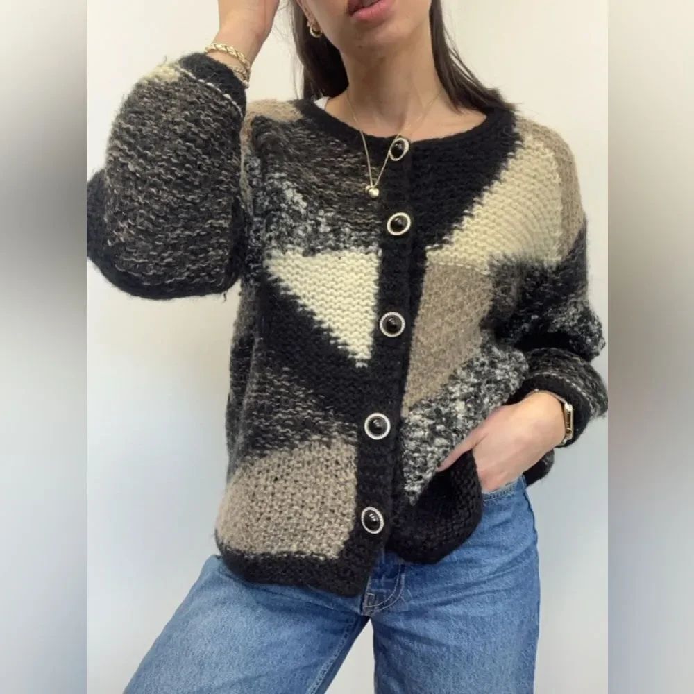 Vintage Black & Cream Wool Chunky Knit Cardigan Round Neck Large Buttons Size M